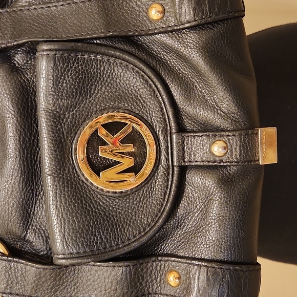 Michael Michael Kors, Black & Gold Satchel Purse - Picture 2 of 16